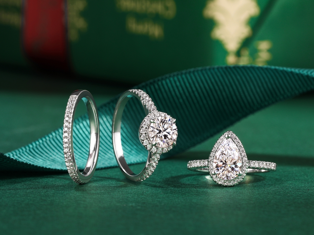 クリスマスジュエリーの選び方