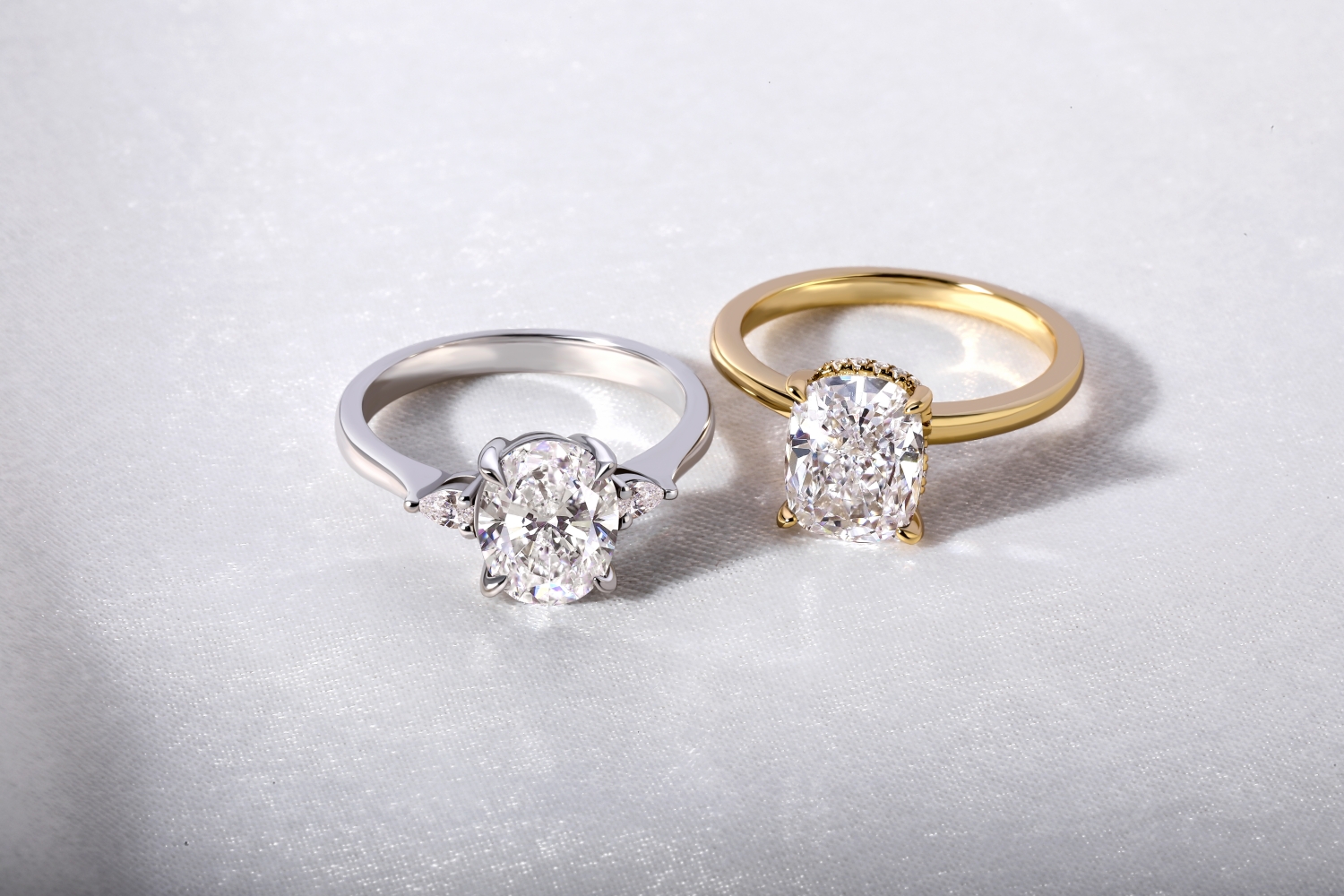 モアサナイトの婚約指輪